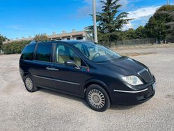 Usata 2008 Lancia Phedra Monovolume | 3200 € (Buon prezzo)