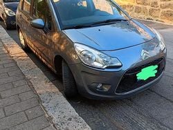 Grigio Usata 2011 Citroën C3 Attraction Tre volumi | 2500 € (Buon prezzo)