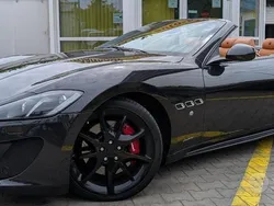 Grigio Usata 2013 Maserati GranCabrio Cabrio | 69.500 € (Molto cara)