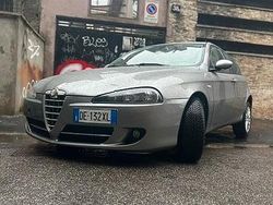 Usata 2006 Alfa Romeo 147 Due volumi | 1200 € (Super prezzo)