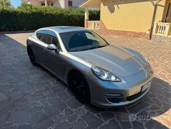 Usata 2012 Porsche Panamera Tre volumi | 30.000 € (Cara)