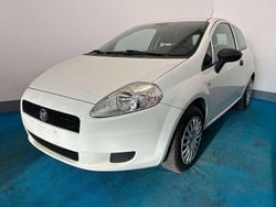 Bianco Usata 2011 Fiat Grande Punto Due volumi | 3990 € (Ottimo prezzo)