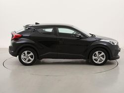 Usata 2020 Toyota C-HR Business Edition SUV | 17.190 € (Buon prezzo)