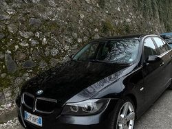 Nero Usata 2008 BMW 320 Tre volumi | 3500 € (Ottimo prezzo)
