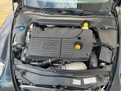 Usata 2006 Lancia Thesis Tre volumi | 4550 € (Buon prezzo)