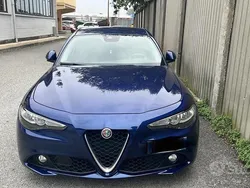 Blu/azzurro Usata 2018 Alfa Romeo Giulia Business Tre volumi | 19.000 € (Buon prezzo)