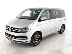 Grigio metall. Usata 2019 VW Multivan Highline Furgone | 45.000 € (Ottimo prezzo)
