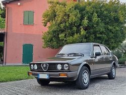 Usata 1982 Alfa Romeo Alfetta Quadrifoglio Tre volumi | 13.900 €