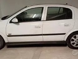 Usata 2002 Opel Astra Due volumi | 2000 € (Cara)