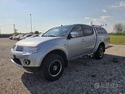 Grigio Usata 2010 Mitsubishi L200 Pick-up | 14.500 € (Buon prezzo)