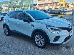 Bianco Usata 2022 Renault Captur Business SUV | 17.500 € (Buon prezzo)