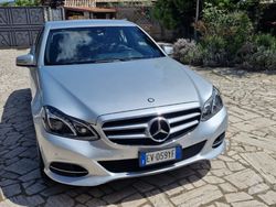 Grigio Usata 2014 Mercedes E250 Tre volumi | 17.000 € (Buon prezzo)