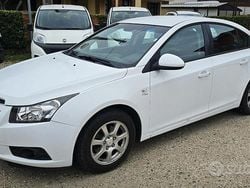 Bianco Usata 2012 Chevrolet Cruze LT Tre volumi | 3500 € (Buon prezzo)