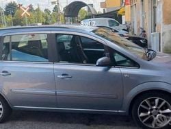 Blu/azzurro Usata 2006 Opel Zafira Cosmo Monovolume | 1550 € (Super prezzo)