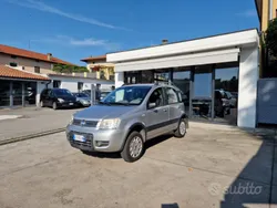 Usata 2006 Fiat Panda 4x4 Climbing Due volumi | 3900 € (Buon prezzo)
