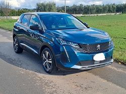 Usata 2022 Peugeot 3008 Allure SUV | 18.900 € (Buon prezzo)