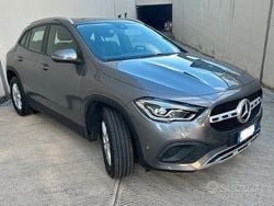 Grigio Usata 2021 Mercedes GLA180 Business SUV | 27.000 € (Super prezzo)