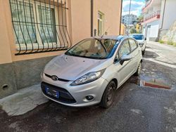 Usata 2011 Ford Fiesta Business Edition Tre volumi | 3800 € (Buon prezzo)