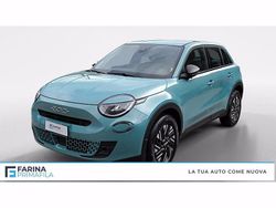 Azzurro cielo metallizzato Usata 2024 Fiat 600 SUV | 17.900 €