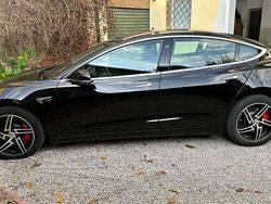Nero Usata 2019 Tesla Model 3 Performance Tre volumi | 34.100 €