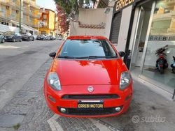 Rosso Usata 2014 Fiat Punto Lounge Due volumi | 3990 € (Ottimo prezzo)