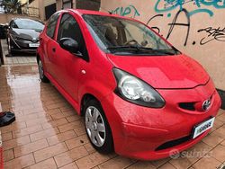 Rosso Usata 2008 Toyota Aygo Sol Due volumi | 2300 € (Ottimo prezzo)
