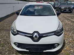 Bianco Usata 2013 Renault Clio IV Tre volumi | 5399 € (Buon prezzo)