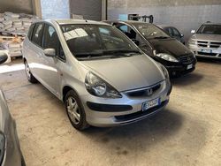 Usata 2003 Honda Jazz S Due volumi | 1700 € (Buon prezzo)