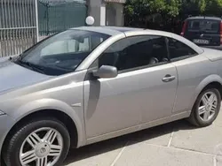 Usata 2004 Renault Mégane Cabriolet Dynamique Cabrio | 2500 € (Super prezzo)