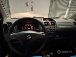 Blu Usata 2001 Opel Agila Due volumi | 1500 € (Buon prezzo)