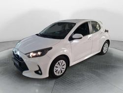 Bianco Usata 2022 Toyota Yaris Hybrid Active Tre volumi | 16.900 € (Buon prezzo)