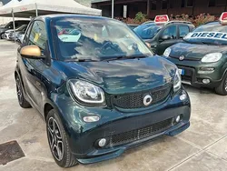 Verde Usata 2019 Smart ForTwo Coupé Prime Coupé | 15.490 € (Ottimo prezzo)
