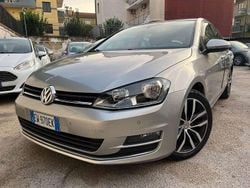 Grigio Usata 2014 VW Golf Highline Tre volumi | 10.999 € (Buon prezzo)