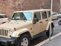 Giallo Usata 2011 Jeep Wrangler Sahara SUV | 28.000 € (Buon prezzo)