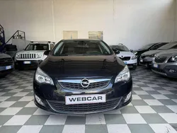 Nero Usata 2012 Opel Astra Elegance | 5900 € (Buon prezzo)
