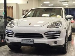 Bianco Usata 2013 Porsche Cayenne SUV | 22.500 € (Ottimo prezzo)