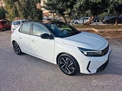 Bianco Usata 2024 Opel Corsa Tre volumi | 15.300 € (Buon prezzo)