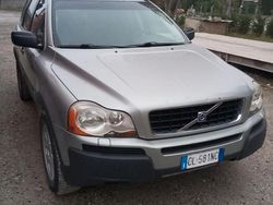 Grigio Usata 2003 Volvo XC90 SUV | 4000 € (Cara)