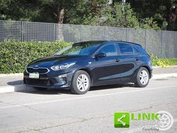 Nero Usata 2019 Kia Ceed Due volumi | 8990 € (Cara)