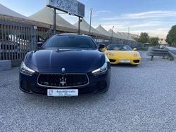 Blu Usata 2017 Maserati Ghibli Tre volumi | 29.000 € (Buon prezzo)