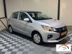 Grigio chiaro Usata 2021 Mitsubishi Space Star Invite Tre volumi | 11.900 € (Molto cara)