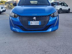 Blu Usata 2023 Peugeot 208 GT Due volumi | 20.000 €