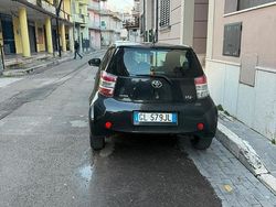 Nero Usata 2011 Toyota iQ Due volumi | 6500 €
