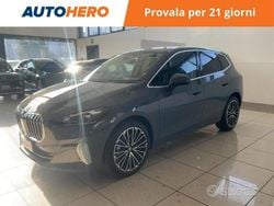 Grigio Usata 2023 BMW 220 Luxury Line Monovolume | 27.599 €
