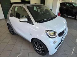Bianco(met.) Usata 2018 Smart ForTwo Cabrio Passion Cabrio | 14.500 € (Buon prezzo)