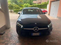 Nero Usata 2019 Mercedes A180 Business Tre volumi | 22.000 € (Buon prezzo)