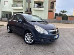 Grigio Usata 2008 Opel Corsa Sport Tre volumi | 1399 € (Super prezzo)