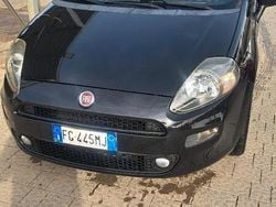 Nero Usata 2016 Fiat Grande Punto Due volumi | 7700 € (Molto cara)