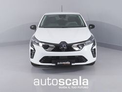 Bianco pastello Usata 2024 Mitsubishi Colt Invite Tre volumi | 16.500 € (Molto cara)