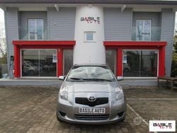 Grigio chiaro Usata 2008 Toyota Yaris Due volumi | 4900 € (Buon prezzo)